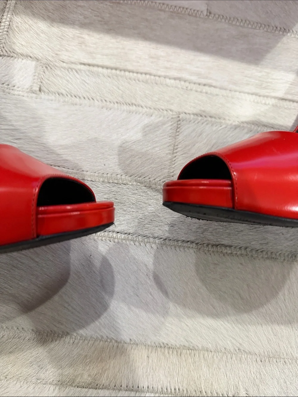 Roger Vivier fire Red Patent Peep-Toe Stiletto Pumps - Classic High Heel